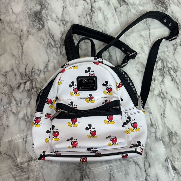 Loungefly Mickey Mouse mini backpack white collectable - Picture 1 of 8